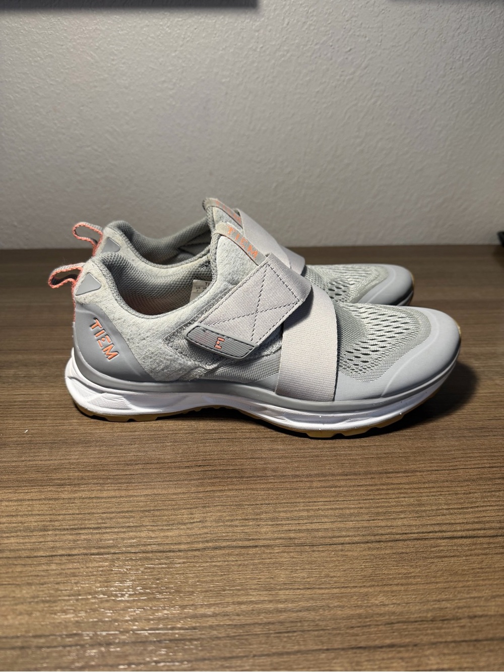 Tiem Slipstream Cycling Shoes Gray Bicycle Spin Indoor size 7